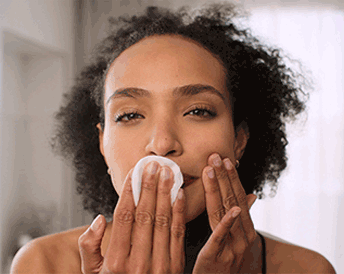 How to Apply a Face Mask